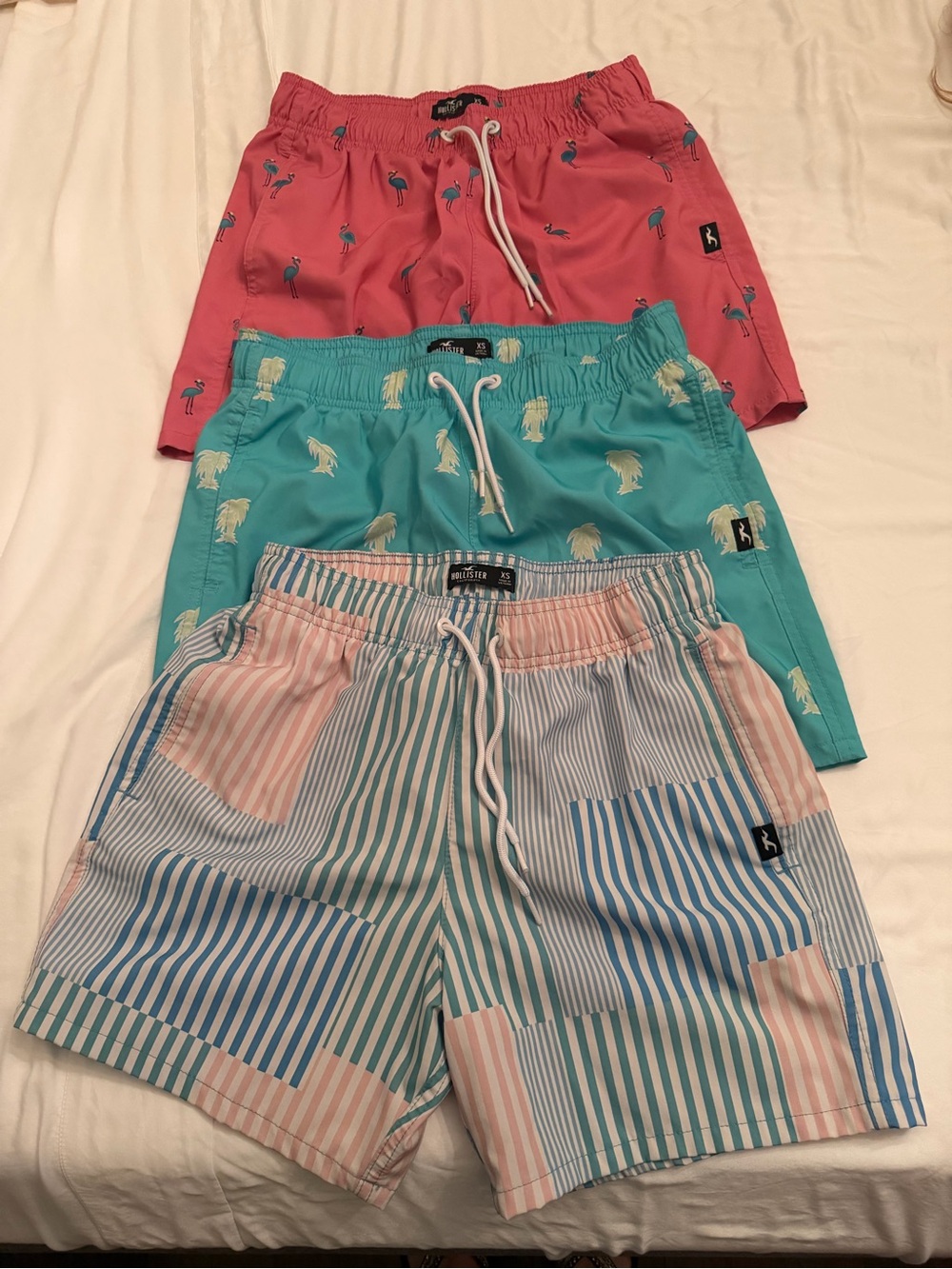 3 Hollister Men's XS Swim Trunks - Pink, Teal, Multicolor Stripe